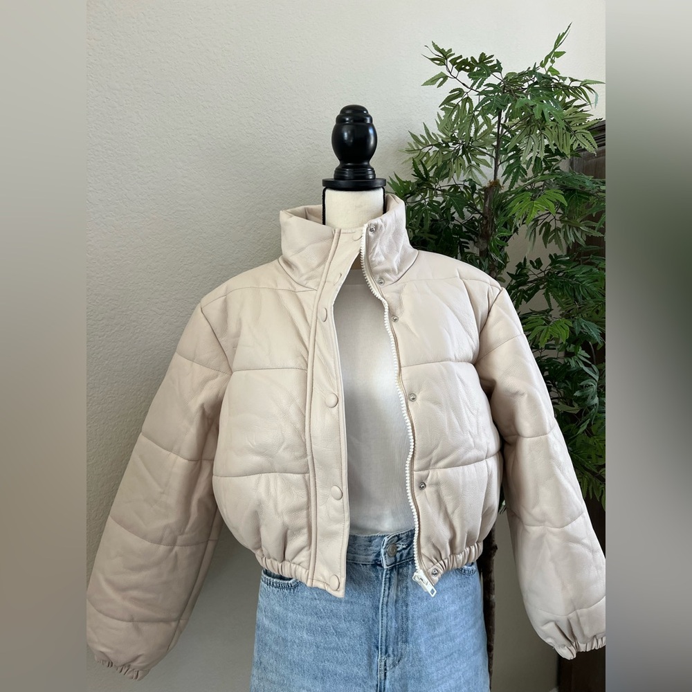 Leather puffer jacket